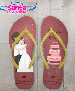 Chinelo casamento noivinhos com bolo de casamento cod 5910