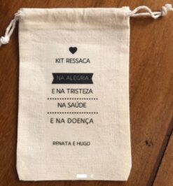 Saquinho para kit ressaca em algodão cru 9cmx13cm personalizado