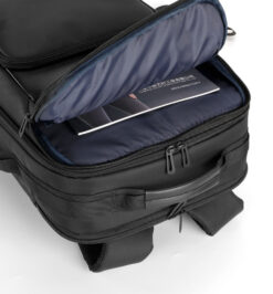 Mochila pasta premium para notebook em poliéster personalizada