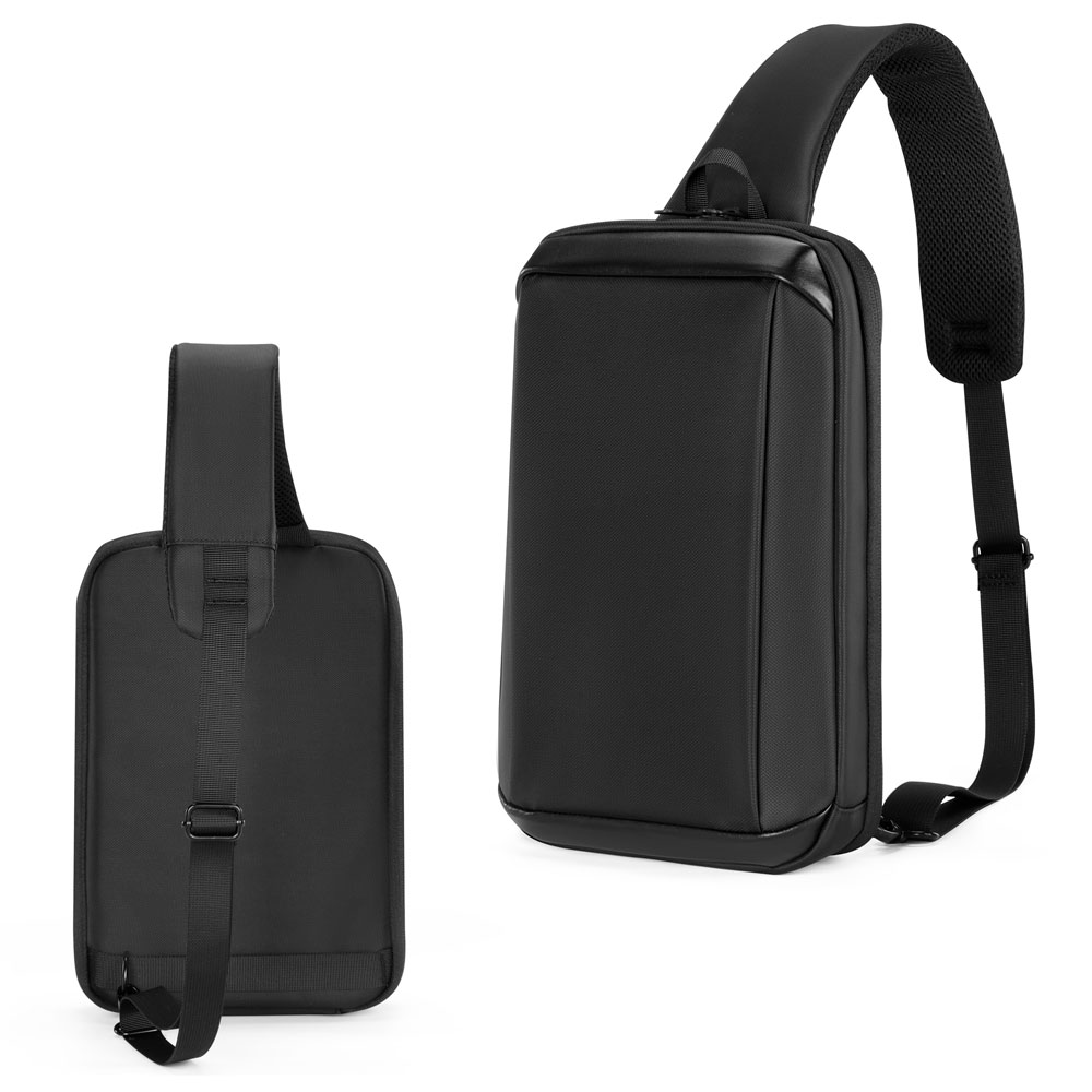 Mochila transversal em poliéster personalizada