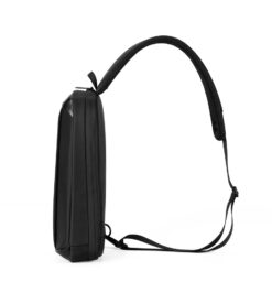 Mochila transversal em poliéster personalizada