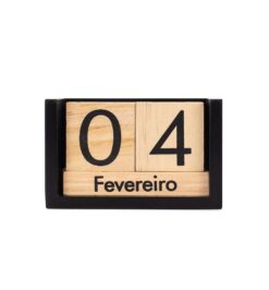 Calendario madeira com alca metal jpg