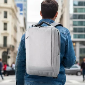 Mochila personalizada para brindes