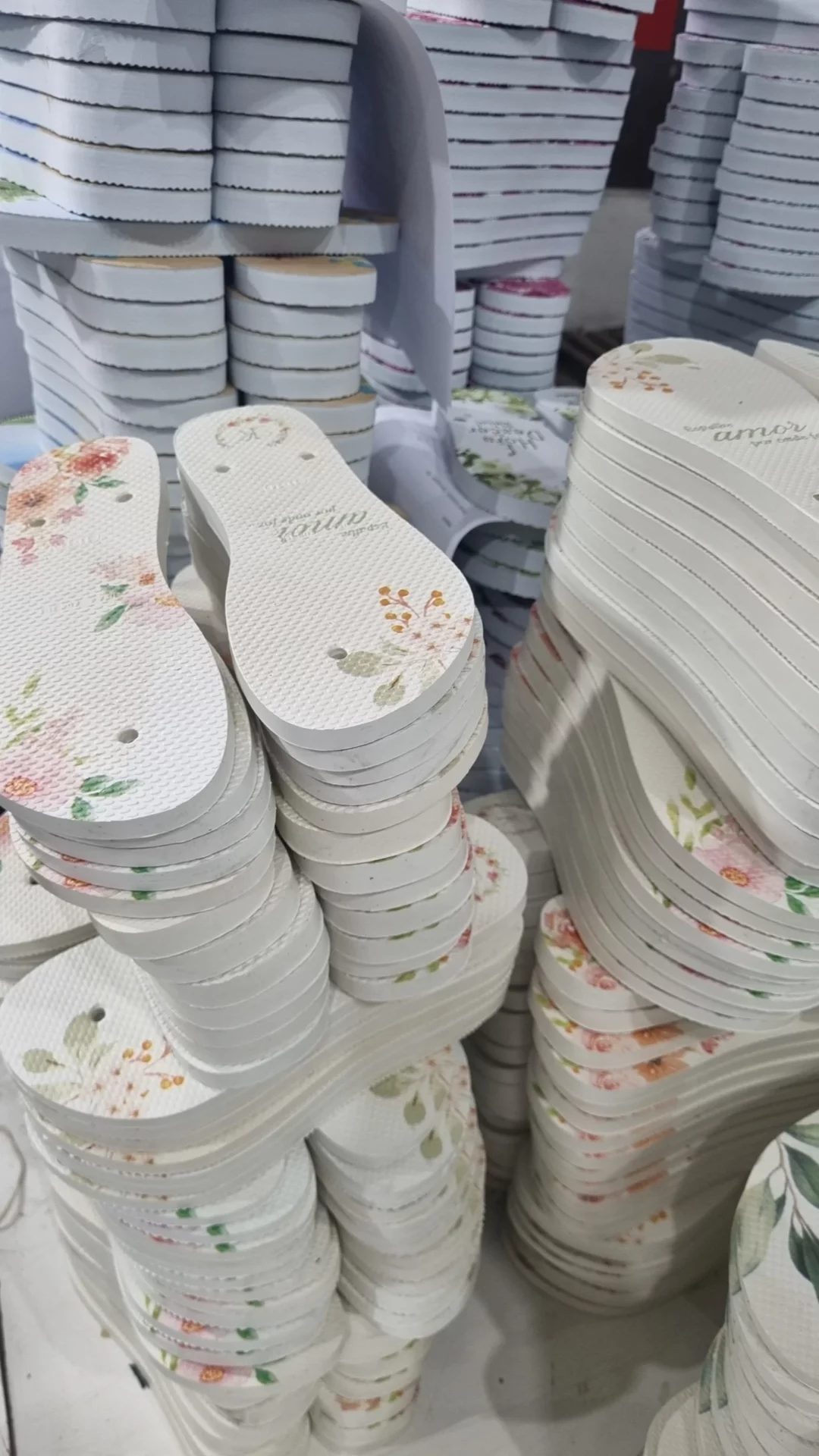 Chinelos personalizados para casamento