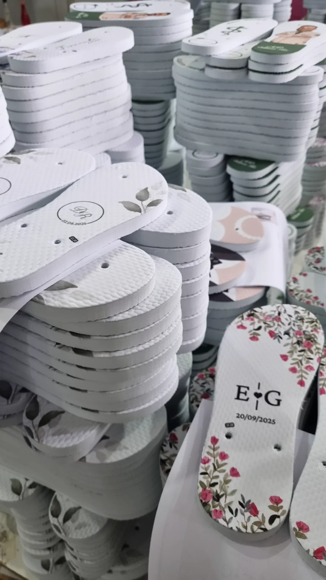 Chinelos personalizados para casamento